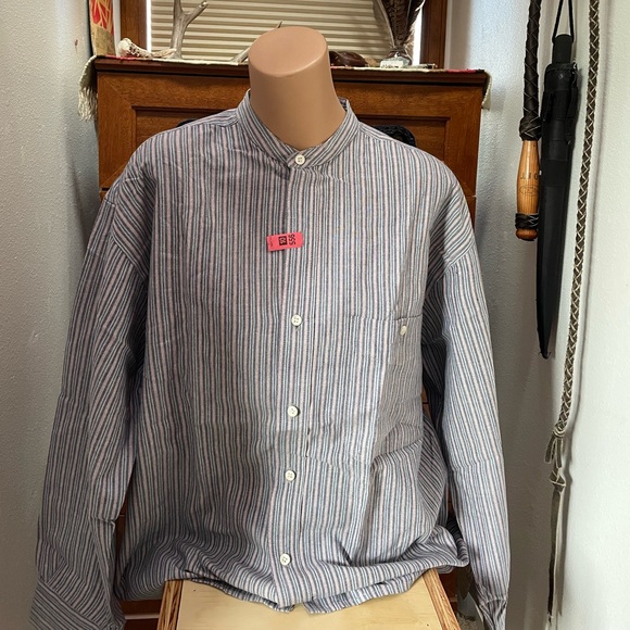 Vintage button up no collar shirt - Picture 2 of 2
